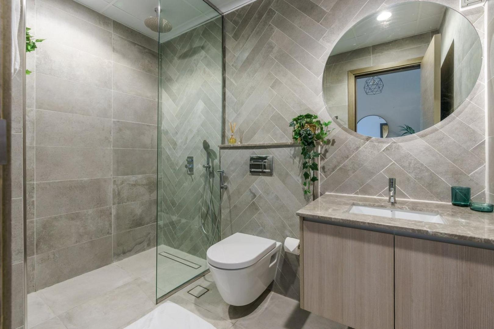 Guestready - La Riviera Azure Tower In Jvc Apartment *